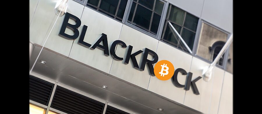 BlackRocki pühendumine läbipaistvale suhtlusele SECiga seoses Bitcoini ETFi taotlusega.